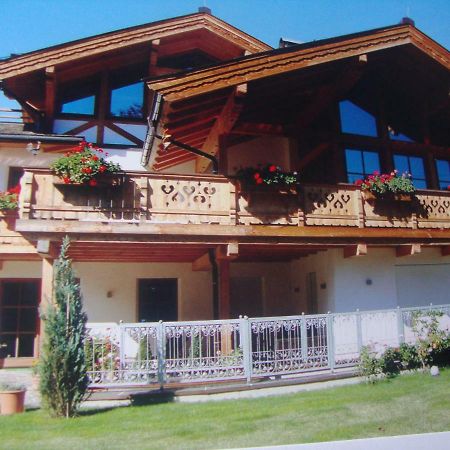 Haus Andreas Apartamento Kitzbühel Exterior foto